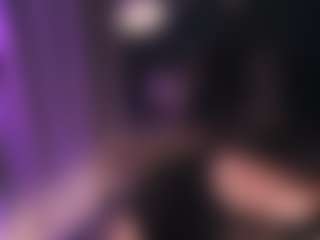 Live cam show with LilacMuse - Camel Toe on TeamSkeetLive