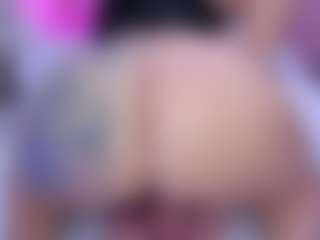 MelanyShayk's Live Sex Cam Show