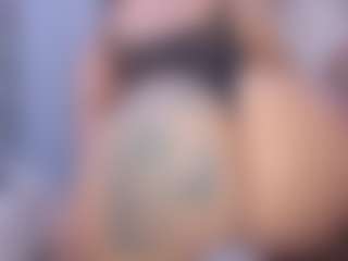 MelanyShayk's Live Sex Cam Show
