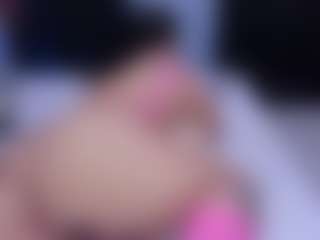 Live cam show with MelanyShayk - BBW on UwU Esports