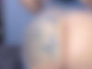 Live cam show with MelanyShayk - Public Curvy on parknlotfishbdy