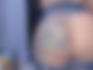 Live cam show with MelanyShayk - Facial Piercings on camgirlchat.live