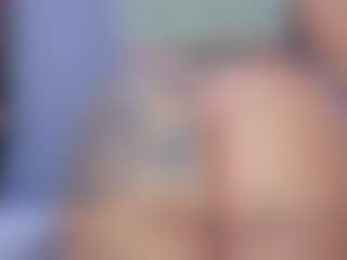 MelanyShayk's Live Sex Cam Show