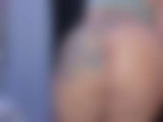 MelanyShayk's Live Sex Cam Show
