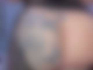 MelanyShayk's Live Sex Cam Show