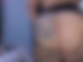 MelanyShayk's Live Sex Cam Show