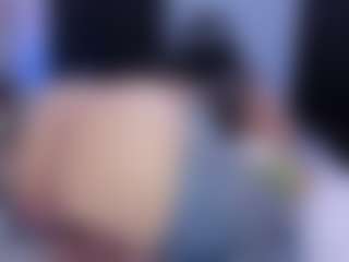 MelanyShayk's Live Sex Cam Show