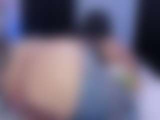 MelanyShayk's Live Sex Cam Show