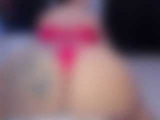 MelanyShayk's Live Sex Cam Show