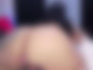 MelanyShayk's Live Sex Cam Show