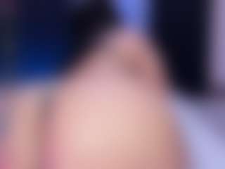 Live cam show with MelanyShayk - Double Penetration on Camsoda
