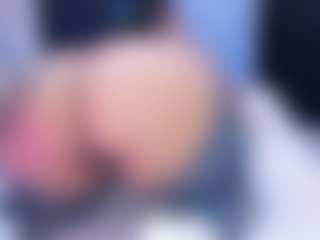 MelanyShayk's Live Sex Cam Show