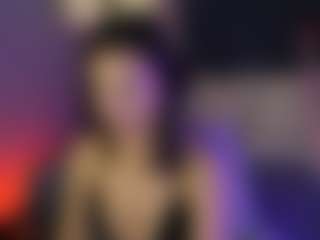Live cam show with MilenaMellow - Latex on SquirtSoMuch