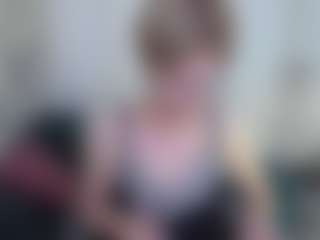 Live cam show with ParisCherry - Middle Aged on Camiplay Live