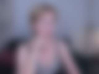 Live cam show with ParisCherry - Middle Aged on Uber Horny