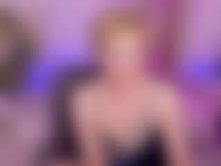 ParisCherry's Live Sex Cam Show