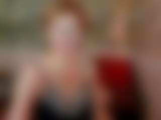 ParisCherry MILF webcam performer live streaming