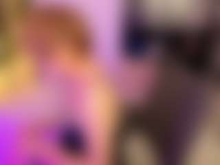 Live cam show with ParisCherry - Flirt MILF on CamClone