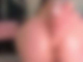 Live cam show with Rachel-milfy - Chubby on Camsoda