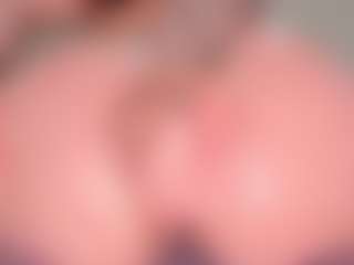 Live cam show with Rachel-milfy - Full Nudity on CamClone