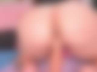 Live cam show with Rachel-milfy - Creampie on crypto-cams