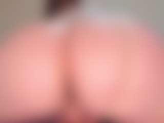 Live cam show with Rachel-milfy - Chubby on Porn Luv