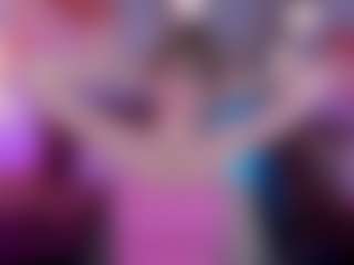 Live cam show with RubyTwinkle - Dance on Fit Hotties