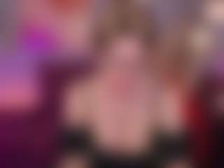 Live cam show with RubyTwinkle - Blonde Hair on Milfs Live