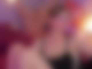 RubyTwinkle's Live Sex Cam Show