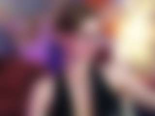 Live cam show with RubyTwinkle - Blonde Hair on Latina Girls