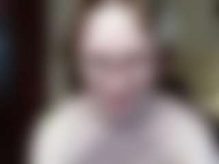 Live cam show with Gretta-mrr - Bedroom on livesuperchat.net