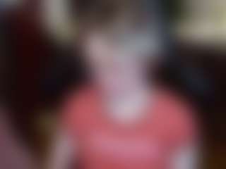 Live cam show with Gretta-mrr - Saliva on xDating