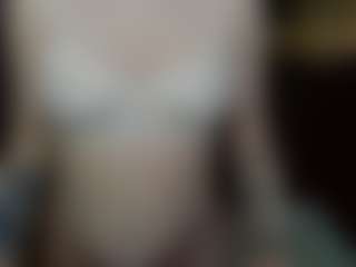 Live cam show with Gretta-mrr - Public on Uber Horny