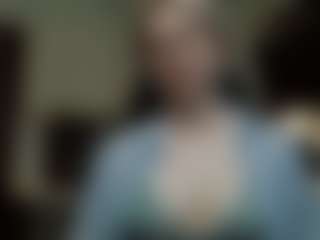 Live cam show with Gretta-mrr - Bedroom on Hubzter Live