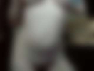 Live cam show with Gretta-mrr - Cosplay Curvy on Dare Cams