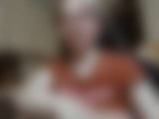 Live cam show with Gretta-mrr - Solo on TeamSkeetLive