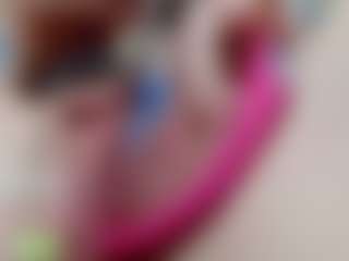 Live cam show with Gretta-mrr - Blonde Hair on Camsoda