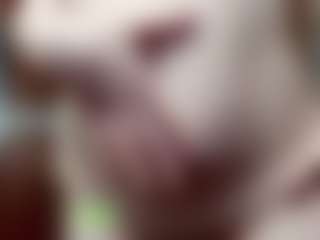 Live cam show with Gretta-mrr - Brown Eyes Blonde Hair on Camsoda