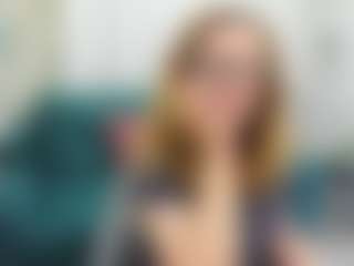 Live cam show with LeaPure - Blondie on mypornchat.com