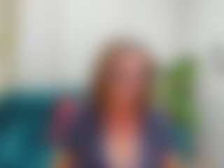 Live cam show with LeaPure - Glasses on chickslive.net