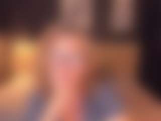 Live cam show with LeaPure - Smoking on camwithhim.com