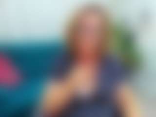 LeaPure's Live Sex Cam Show