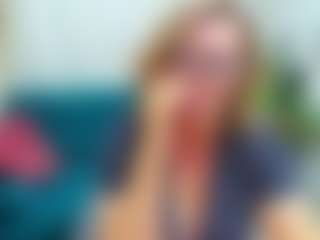Live cam show with LeaPure - Middle Aged on slutload