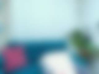 Live cam show with LeaPure - Upskirt on Mixed Magazine Live