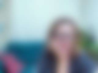 Live cam show with LeaPure - Moaning on sexylive.show