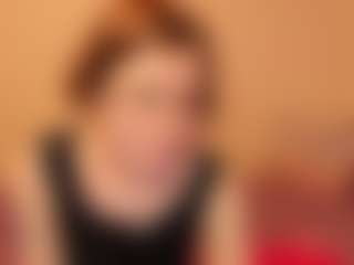 Live cam show with MarilynDream - Role Play MILF on live18s.com