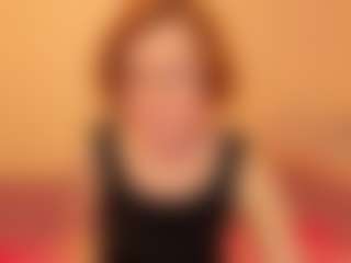 Live cam show with MarilynDream - Fingering on AdultVida.com