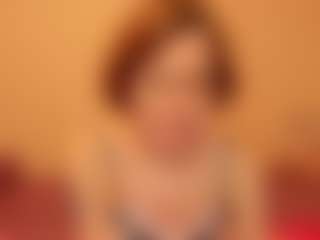 Live cam show with MarilynDream - Hairy Pussy Brown Hair on Camsoda