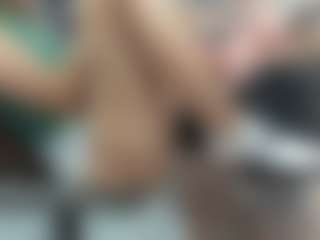 Live cam show with panamera-777 - Green Eyes on Fit Hotties