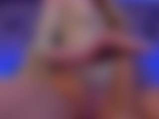 HarleyQuinnn1 MILF webcam performer live streaming